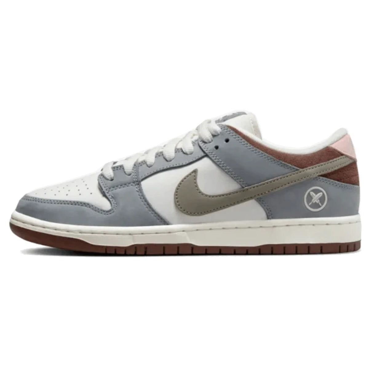 Nike SB Dunk Low 'Yuto' – authentic sneaker